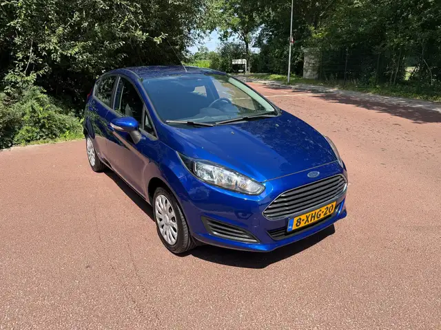 Ford Fiesta view 8