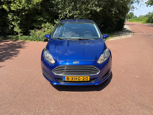 Ford Fiesta view 2