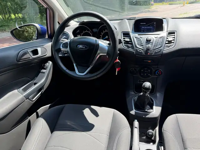 Ford Fiesta view 15