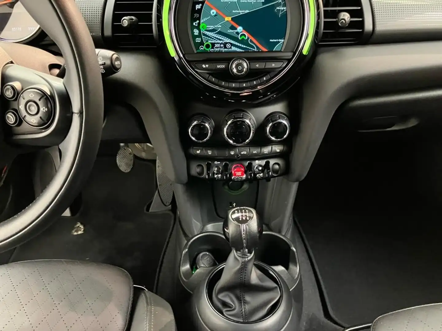 MINI Cooper Pepper Schwarz - 2