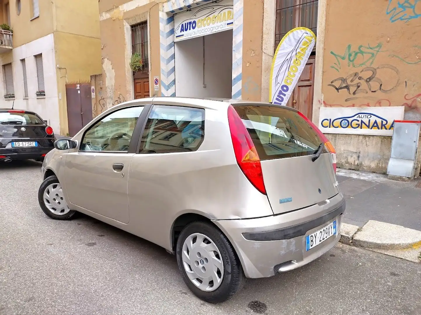 Fiat Punto 1.2 16v ELX SOLO 53.000 km !! Zilver - 2