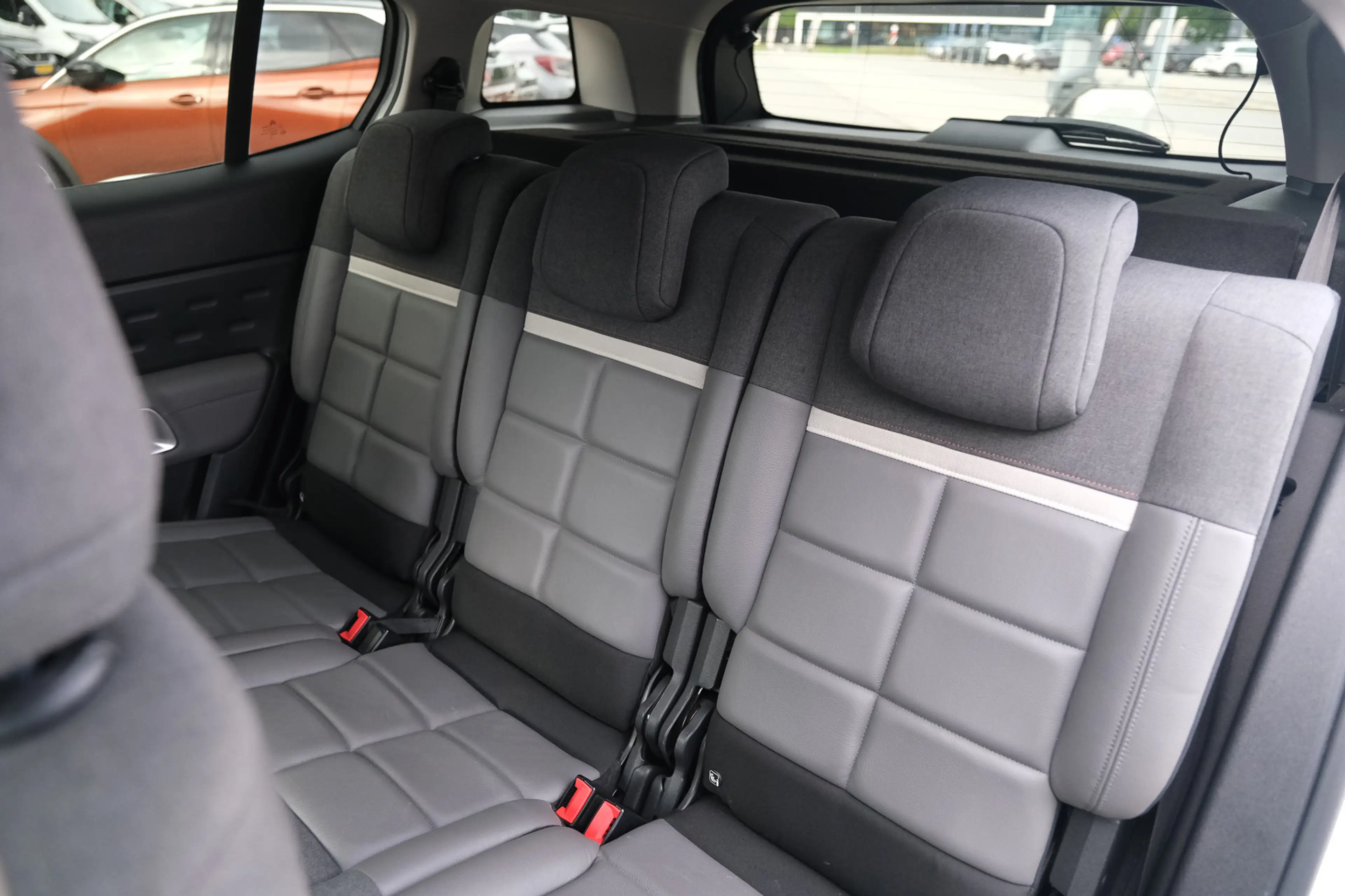 Citroen C5 Aircross 1.6 PureTech Feel — photo 39