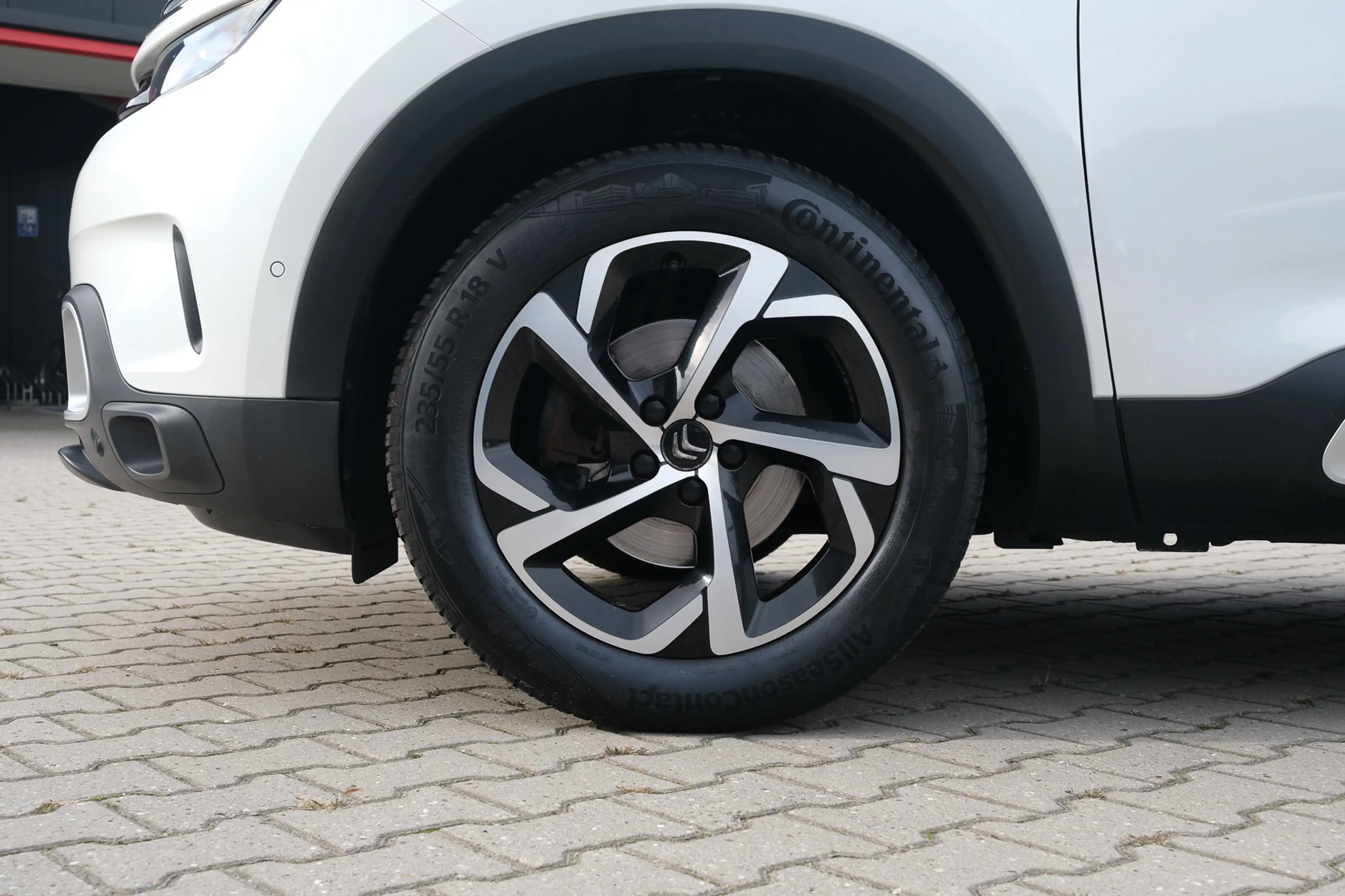 Citroen C5 Aircross 1.6 PureTech Feel — photo 6