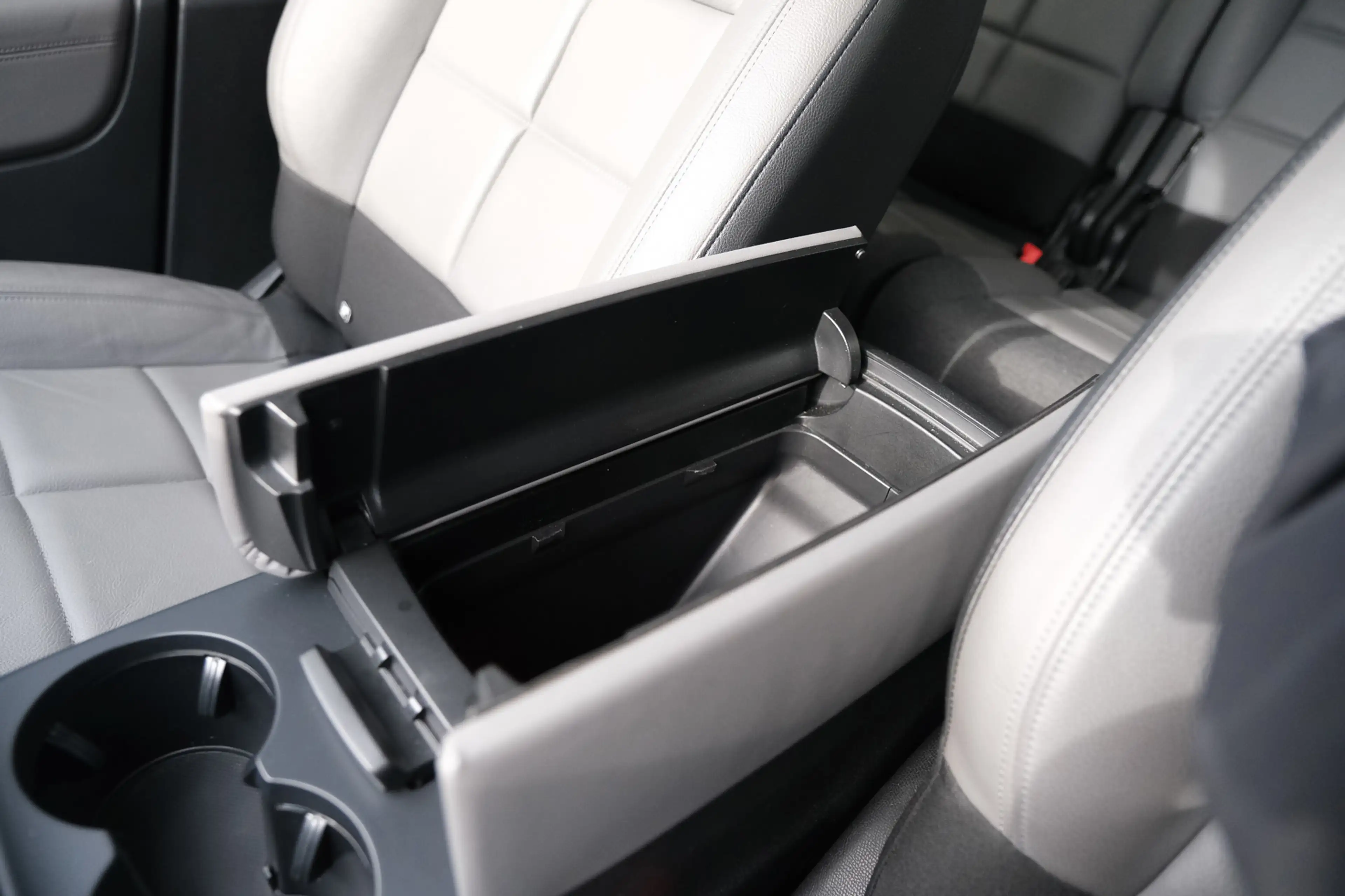 Citroen C5 Aircross 1.6 PureTech Feel — photo 27