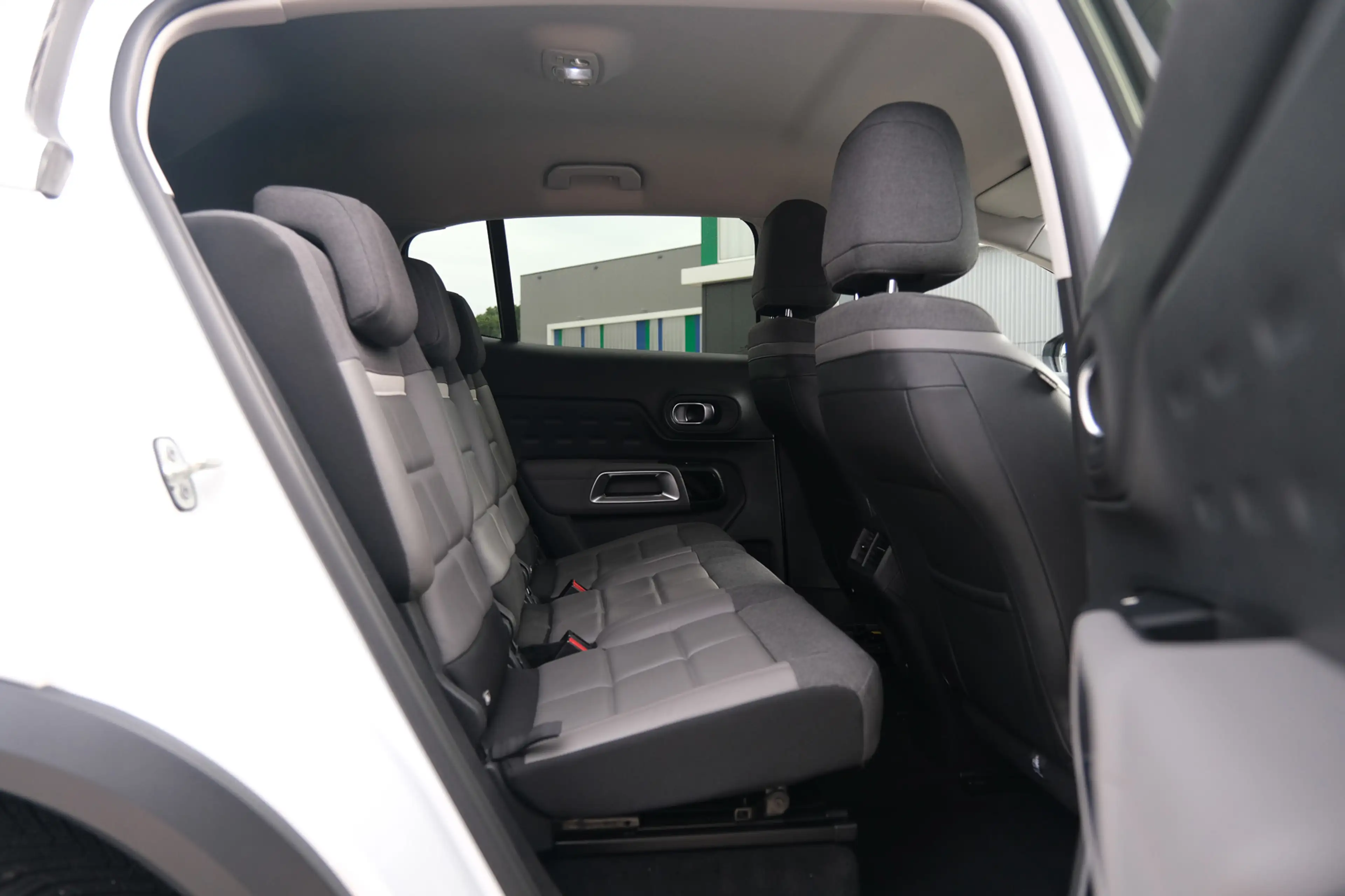 Citroen C5 Aircross 1.6 PureTech Feel — photo 36