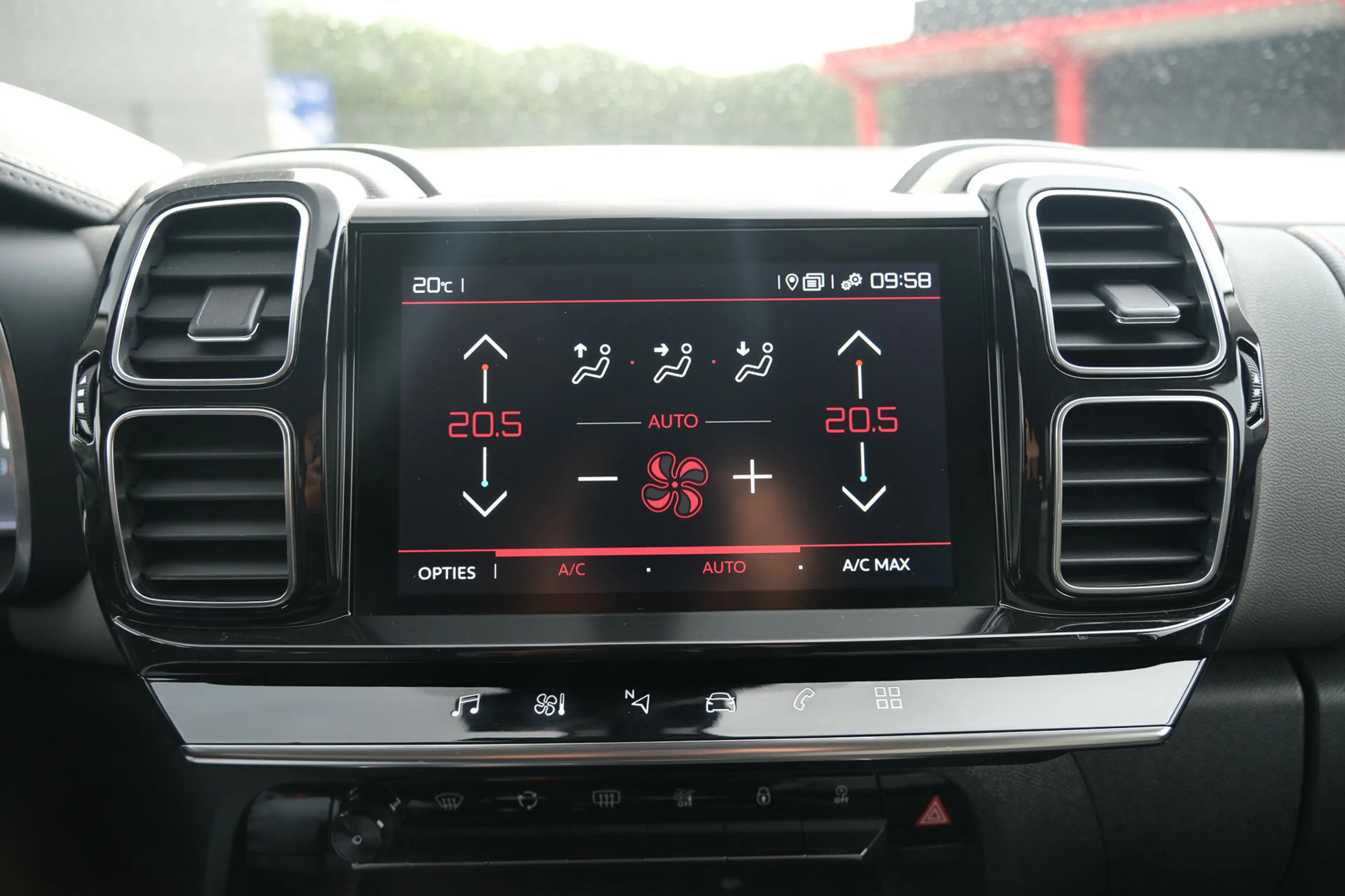 Citroen C5 Aircross 1.6 PureTech Feel — photo 13