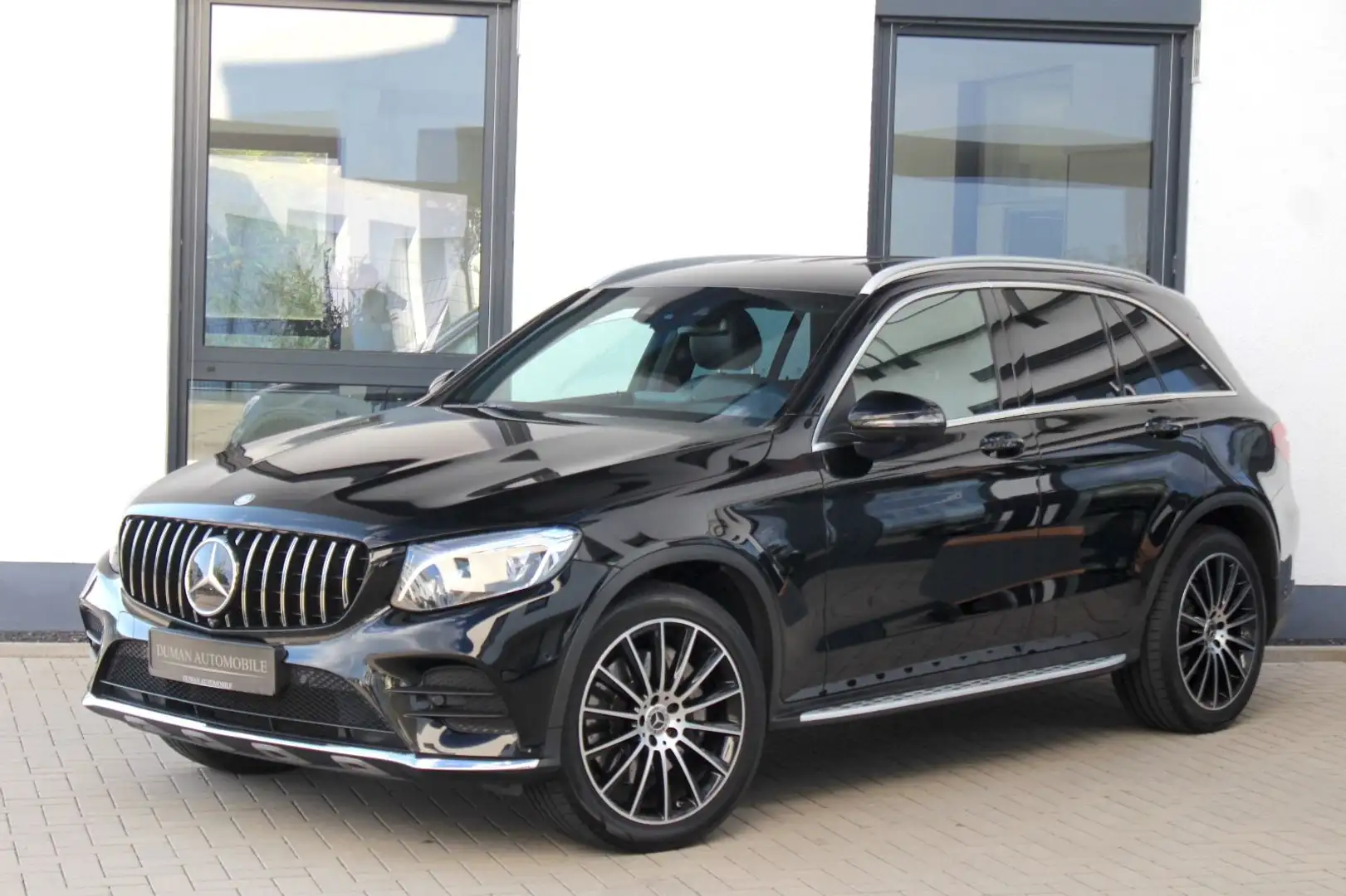 Mercedes-Benz GLC 350 d 4MATIC 9G AMG-PAKET HUD MEMORY AHK 20" Schwarz - 1