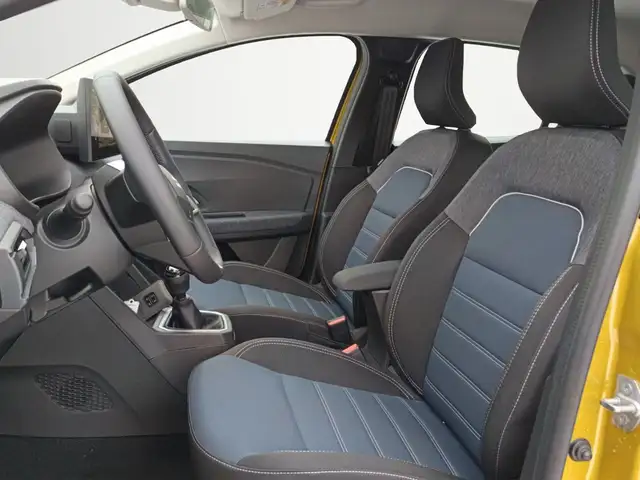 Dacia Sandero view 9