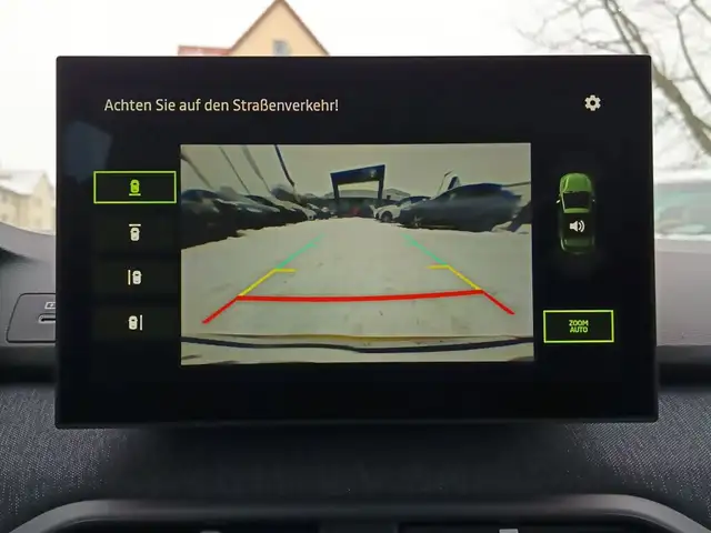 Dacia Sandero view 14