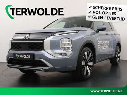 Mitsubishi Outlander 2.4 PHEV Instyle | 8 Jaar Garantie! | Achterbank v