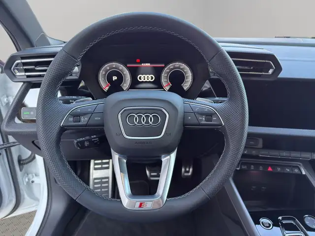 Audi A3 view 11