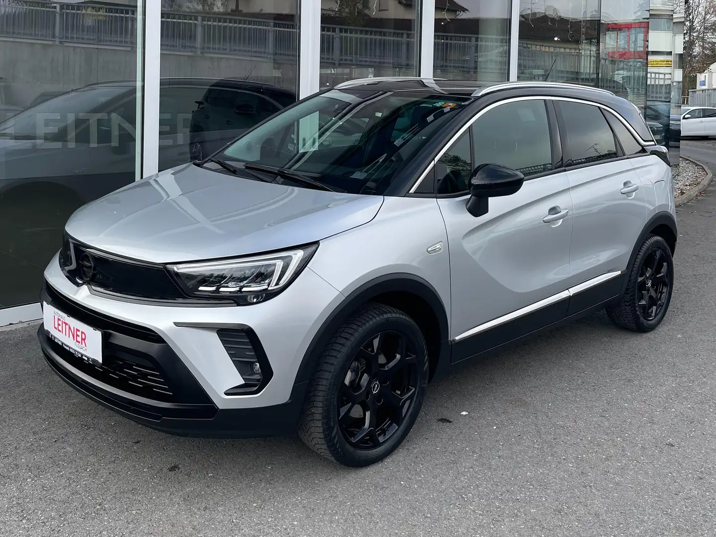 Opel Crossland X Ultimate Silber - 1