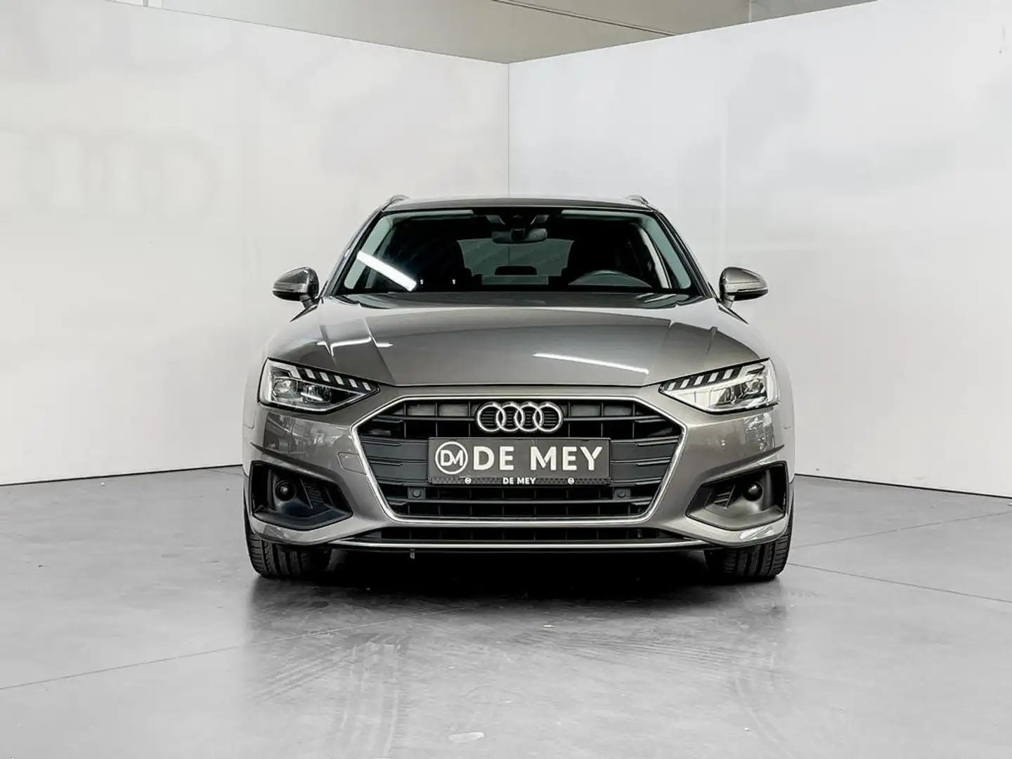 Audi A4 Avant 30 TDI / VIRTUAL / CARPLAY / CAMERA / LEDER / KEYLESS / GPS / C.C. Gris - 2