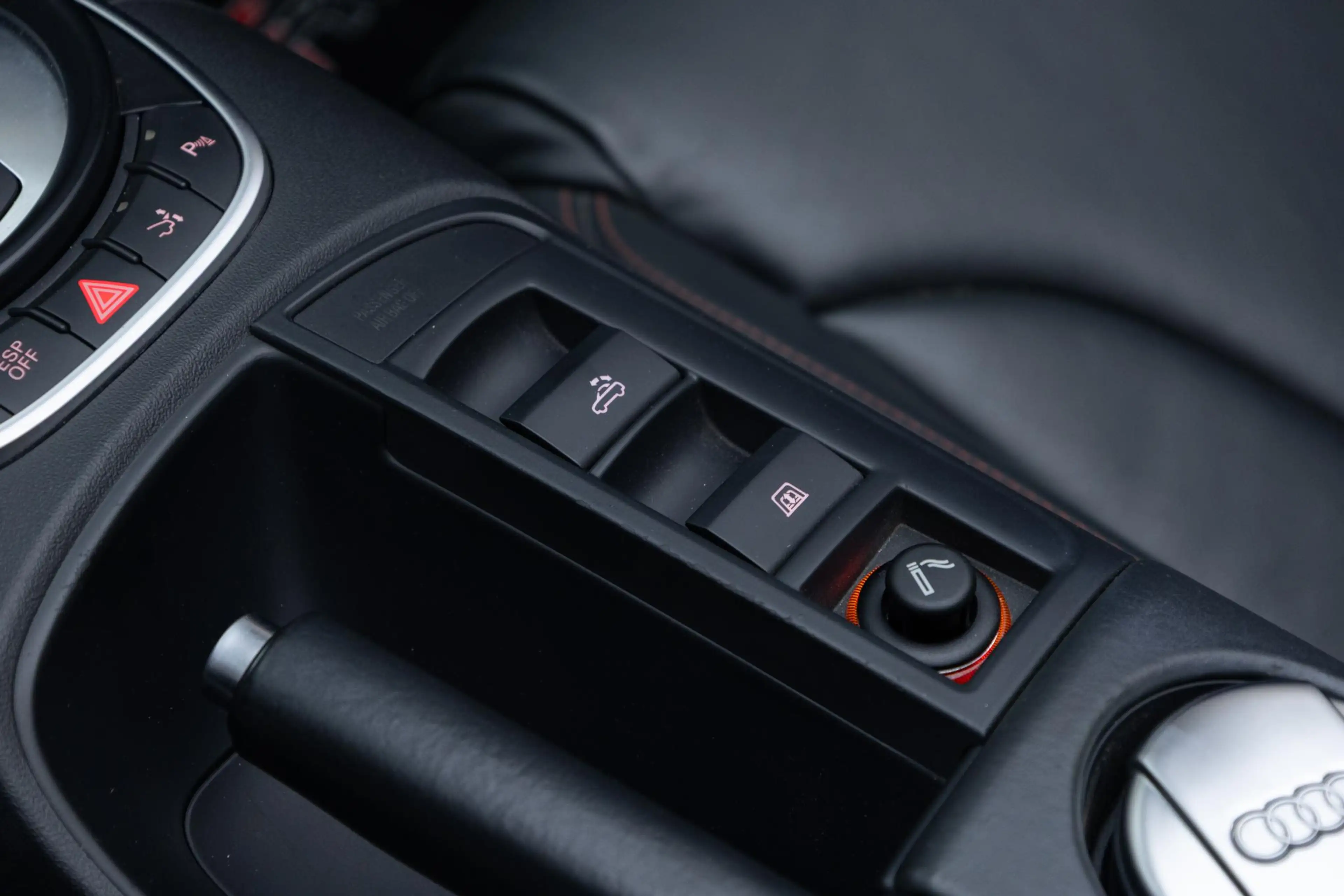 Audi R8 Spyder 5.2 FSI quattro — photo 19