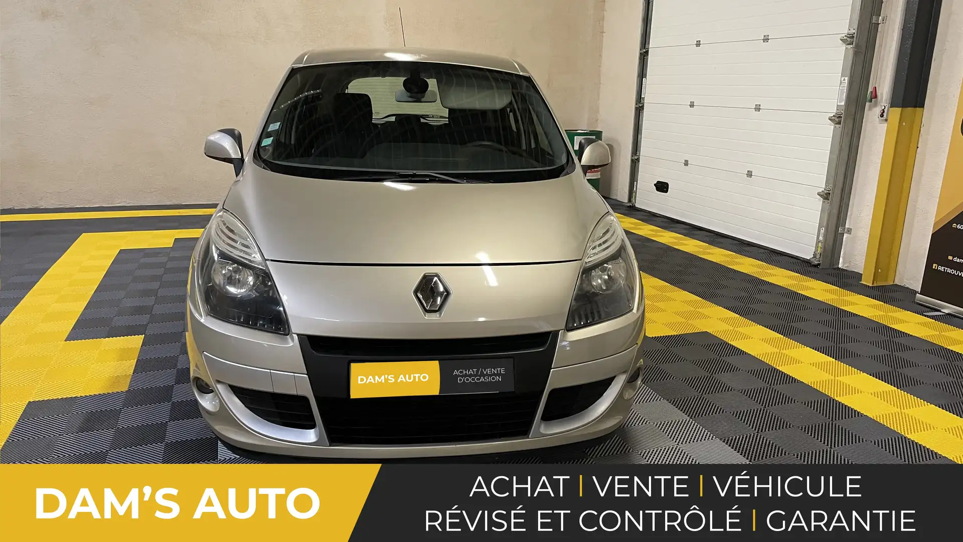 Renault Scenic Scenic III dCi 110 FAP eco2 Dynamique Beige - 2