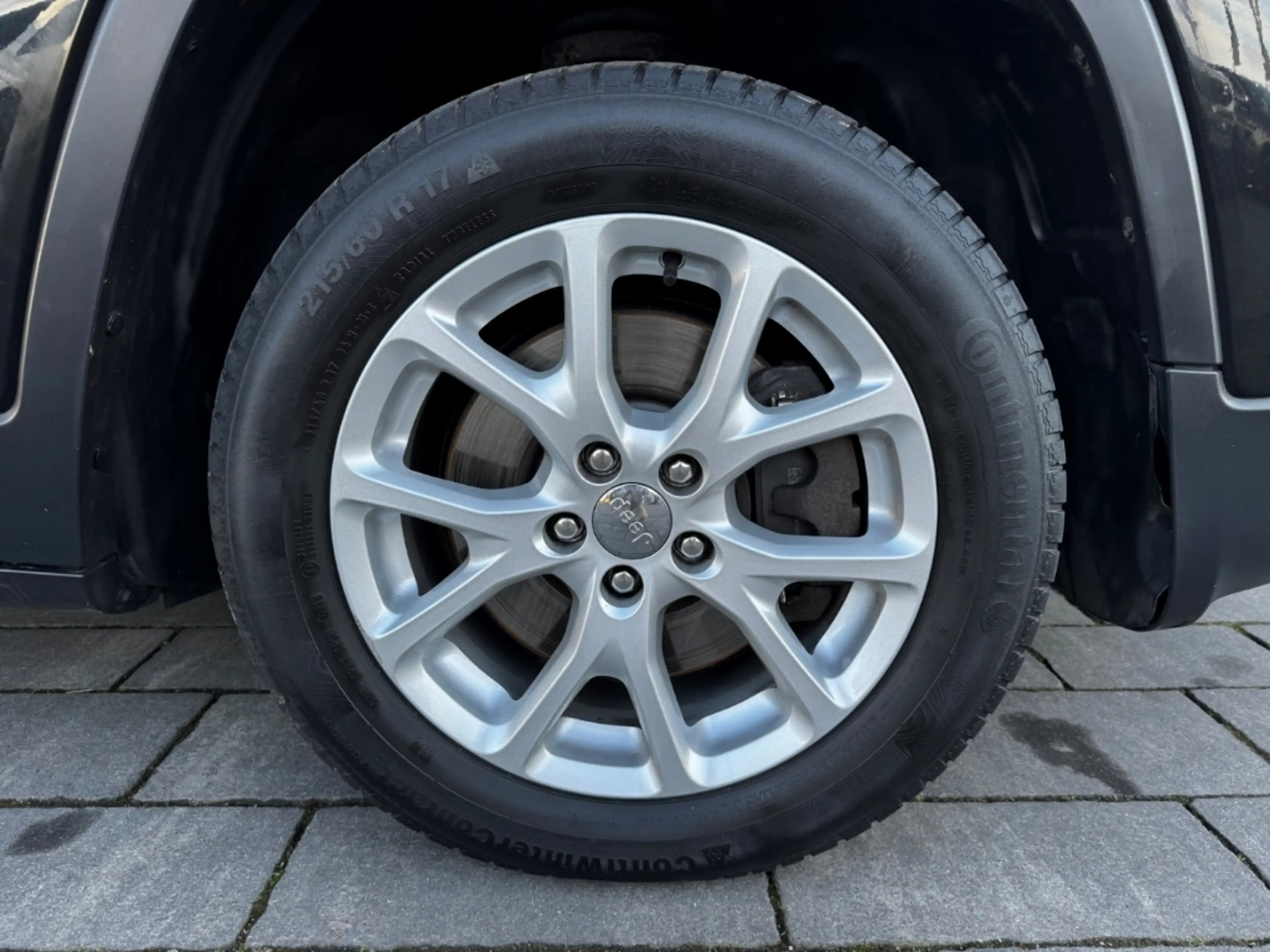 Jeep Cherokee Limited 4WD Niveau AHK Leder Memory Sitze Soundsys — photo 11