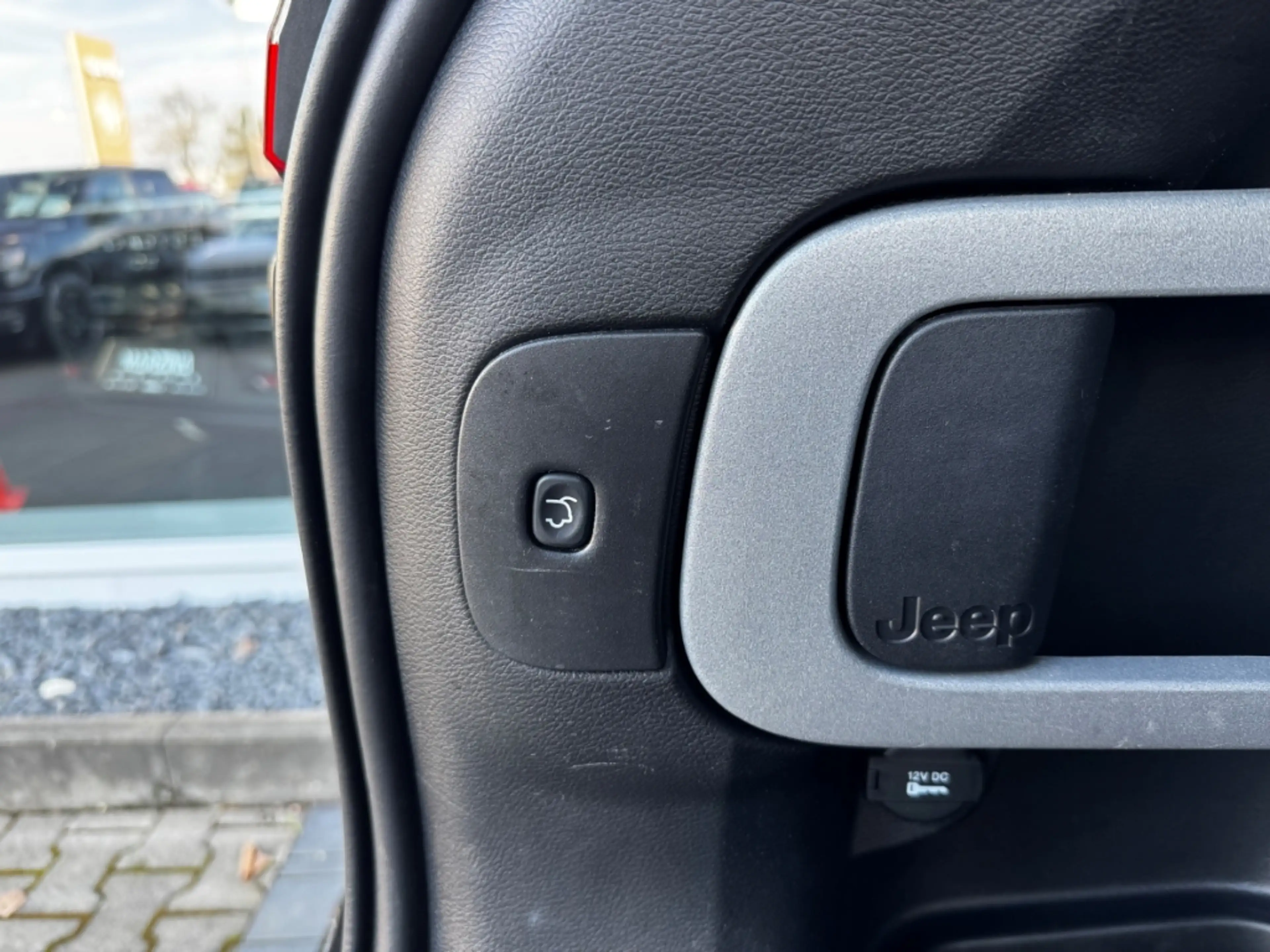 Jeep Cherokee Limited 4WD Niveau AHK Leder Memory Sitze Soundsys — photo 8