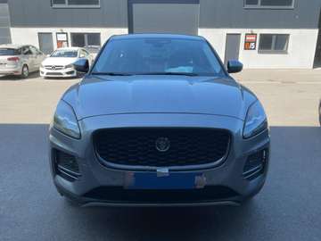 E-Pace D150 AWD Aut. Chequered Flag