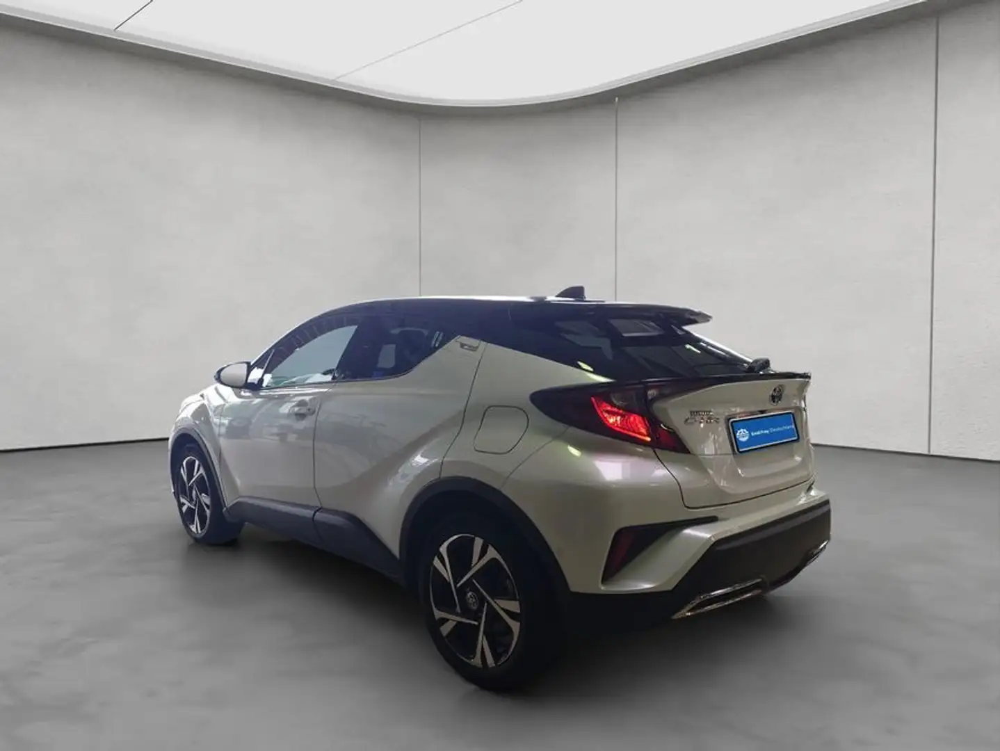 Toyota C-HR 2.0 Hybrid Team Deutschland Wit - 2