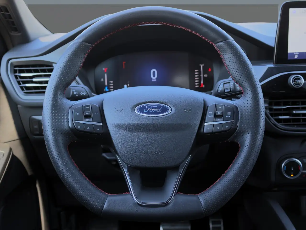 Ford Escape снимка Ford Escape