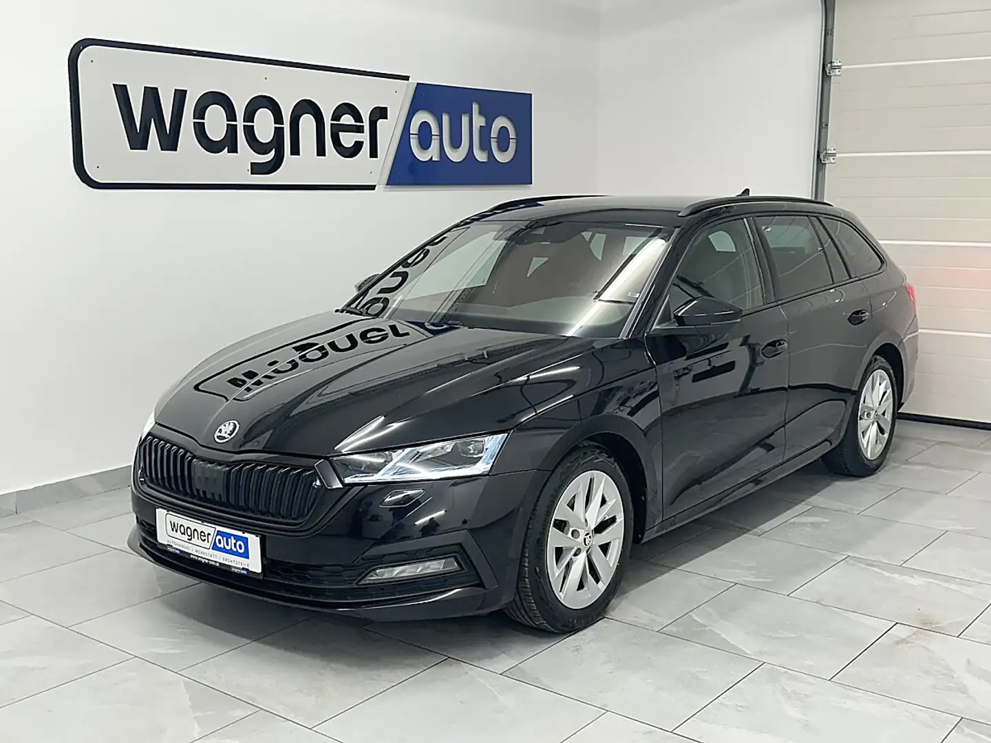 Skoda Octavia Combi 2,0 TDI Style DSG Sportpaket "DYNAMIC"/Ma... Schwarz - 2