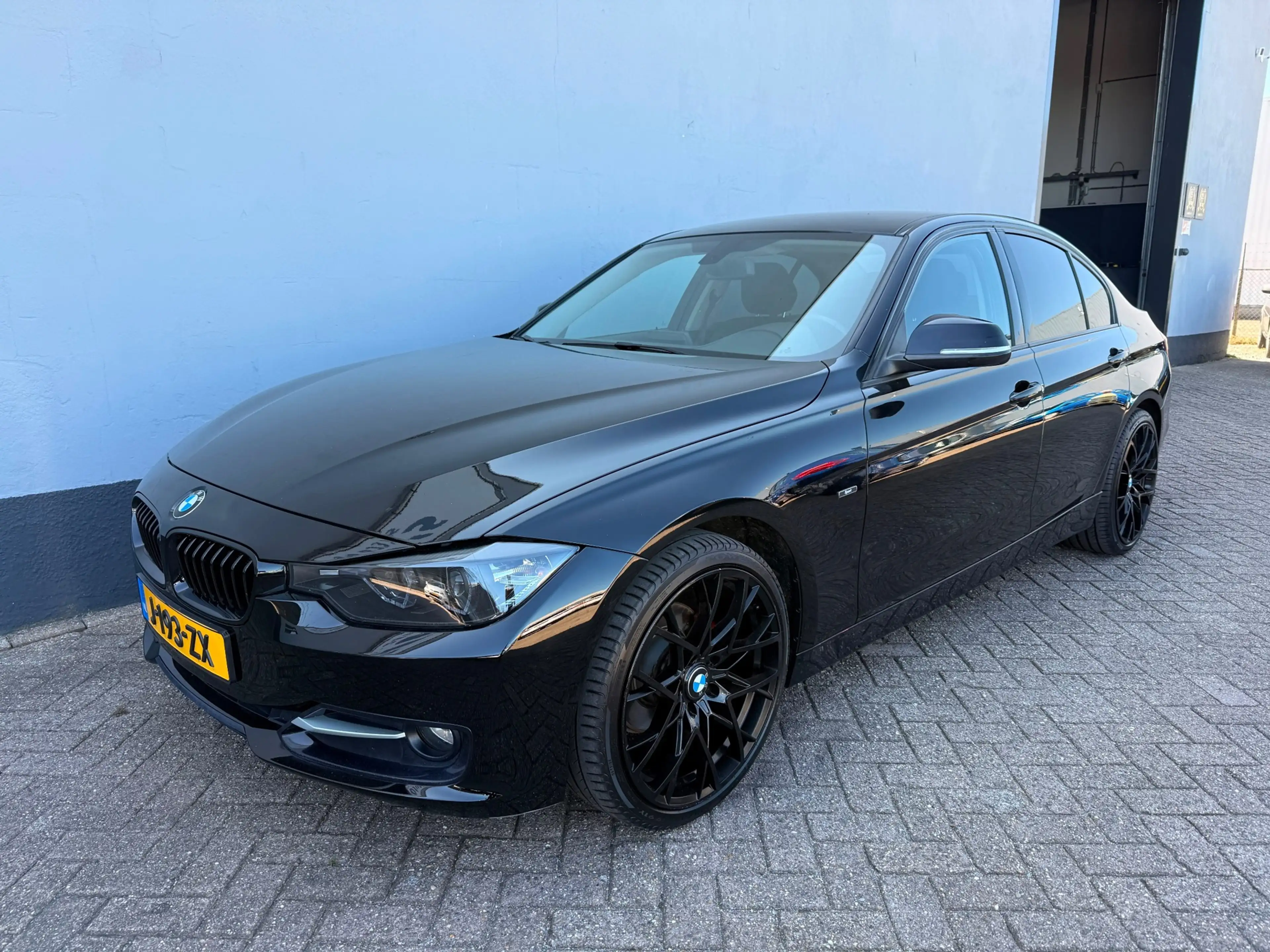 BMW 316 3-serie 316i High Executive