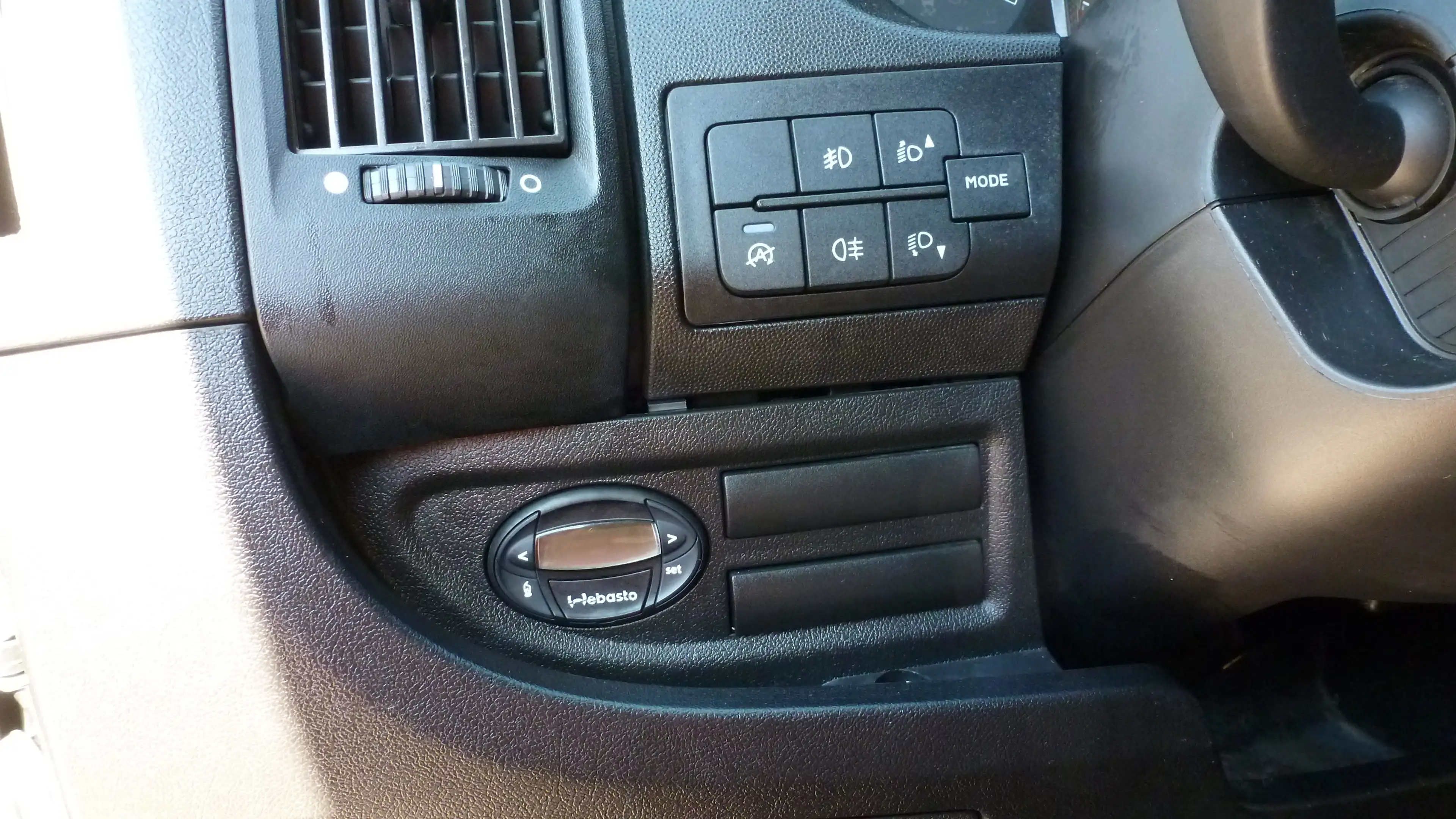 Peugeot Boxer Boxer HDi 333 L2H2 S&S Komfort Plus — photo 11