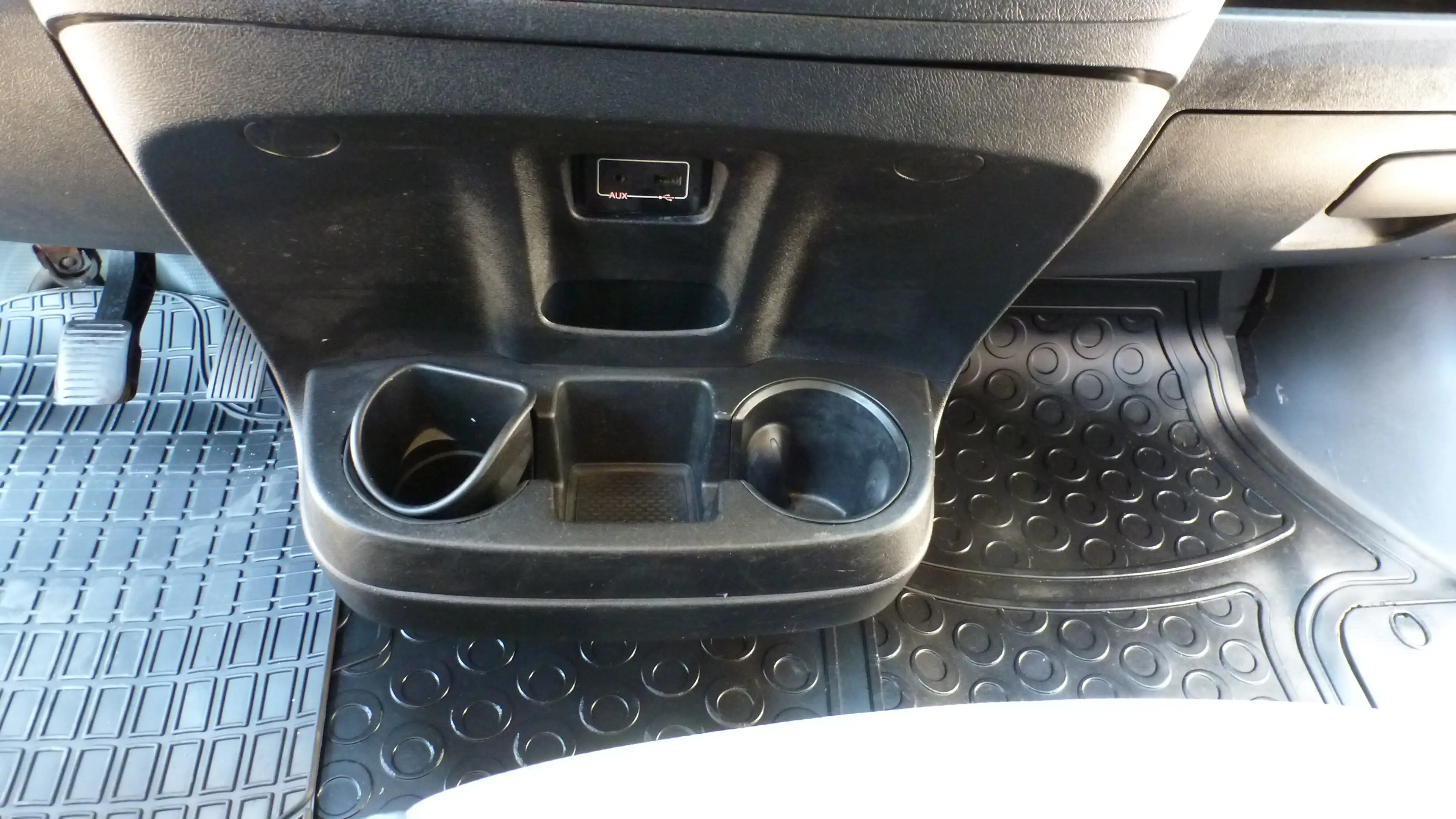 Peugeot Boxer Boxer HDi 333 L2H2 S&S Komfort Plus — photo 14