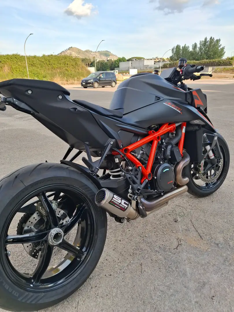 KTM 1390 Super Duke R EVO 1390 Super Duke R EVO Schwarz - 2