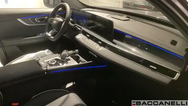 DR Automobiles DR6 view 9