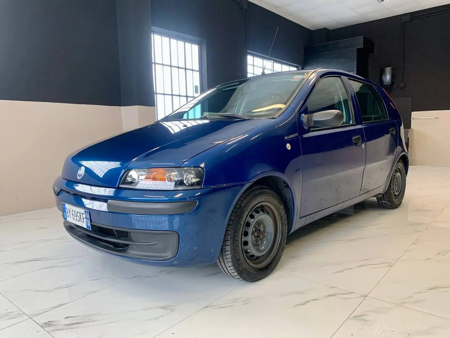 Fiat Punto Punto 5p 1.2 EL Blau - 2
