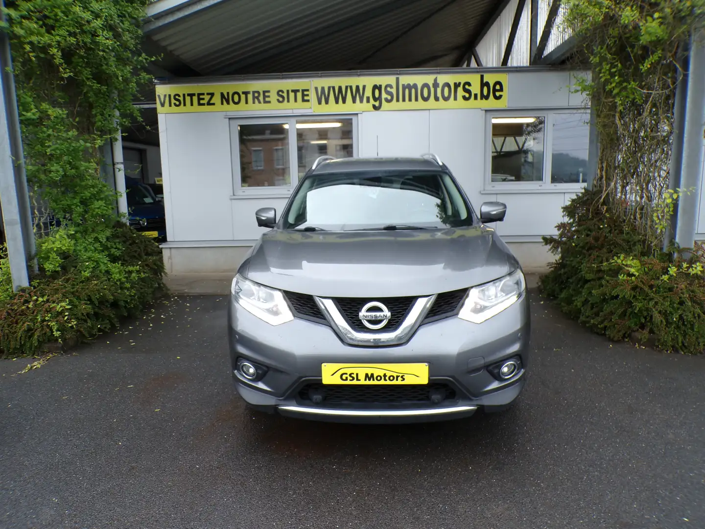 Nissan X-Trail 1.6dCi 130cv Automatique 07/16 8250€ marchand Gris - 2