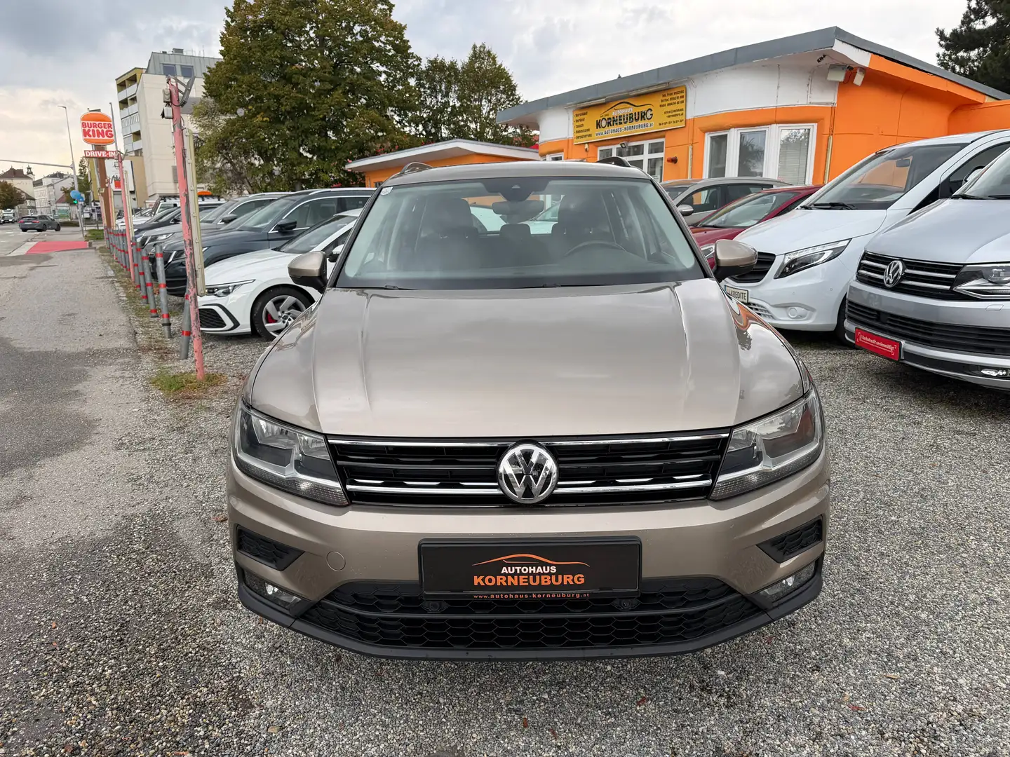 Volkswagen Tiguan Trendline **1.Besitz**Klima**PDC**Sitzheizung** Braun - 2
