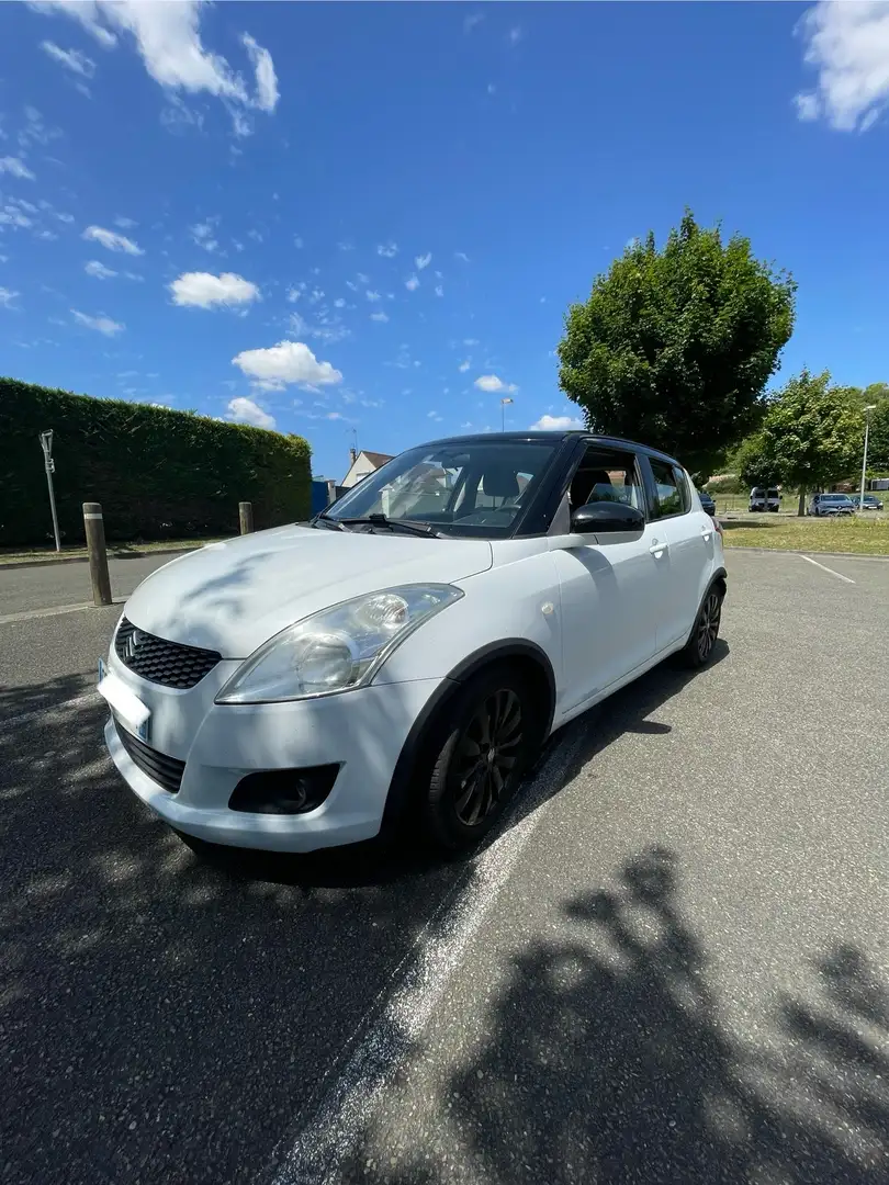 Suzuki Swift 1.3 IN THE CITY - 2
