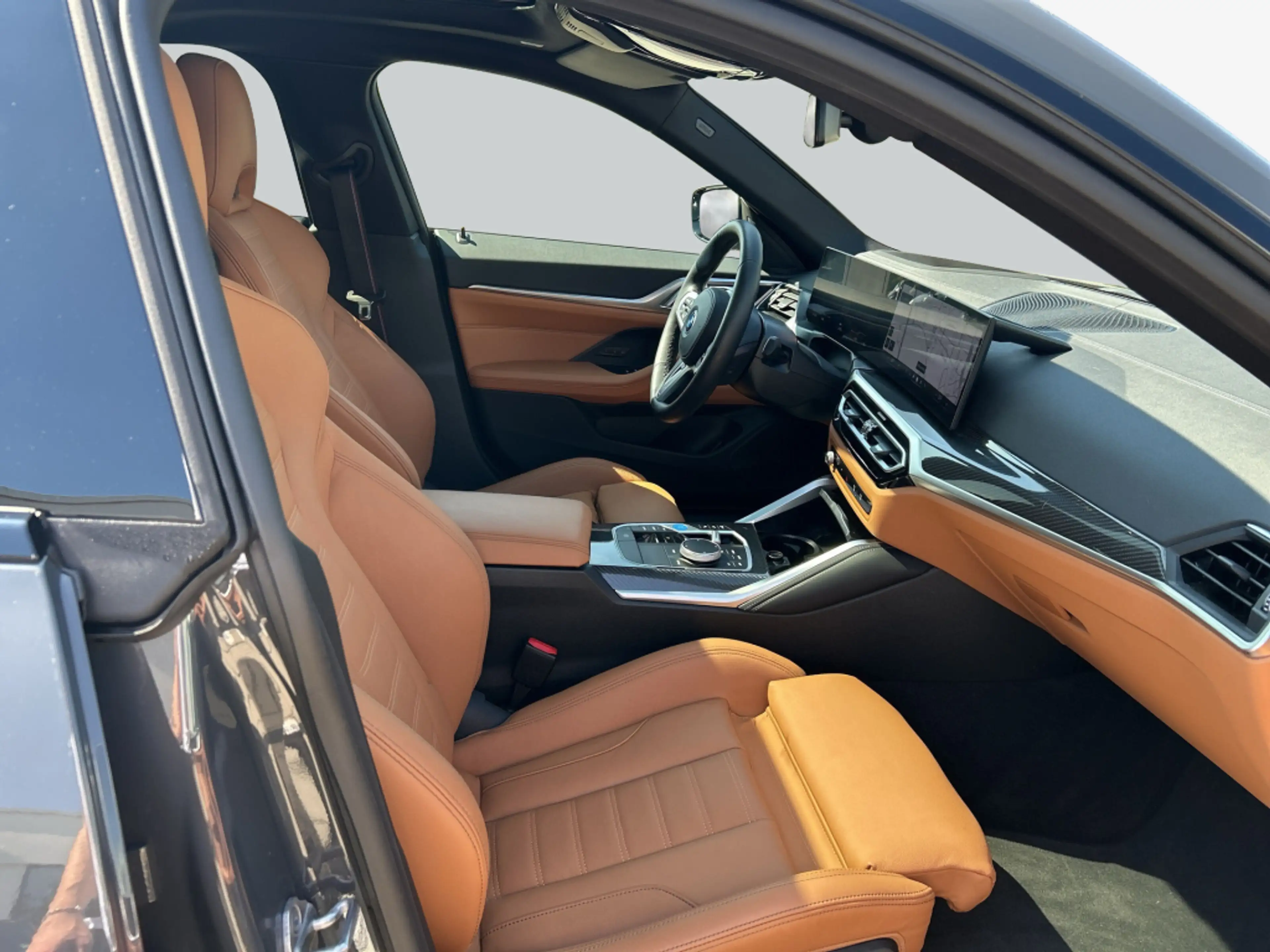 BMW i4 eDrive40 Gran Coupe M Sport Laserlicht* HiFi* — photo 14