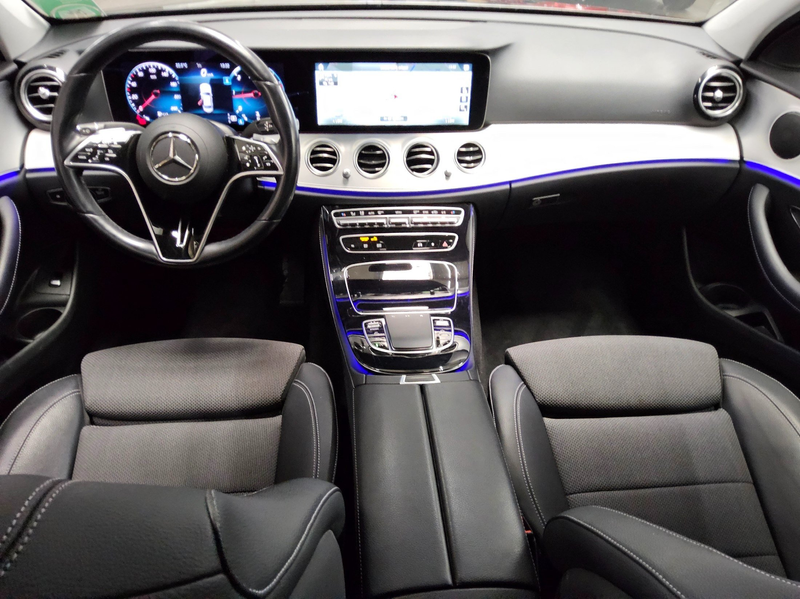 Mercedes-Benz E 200 d Exclusive Navi Widescreen RfK — photo 5