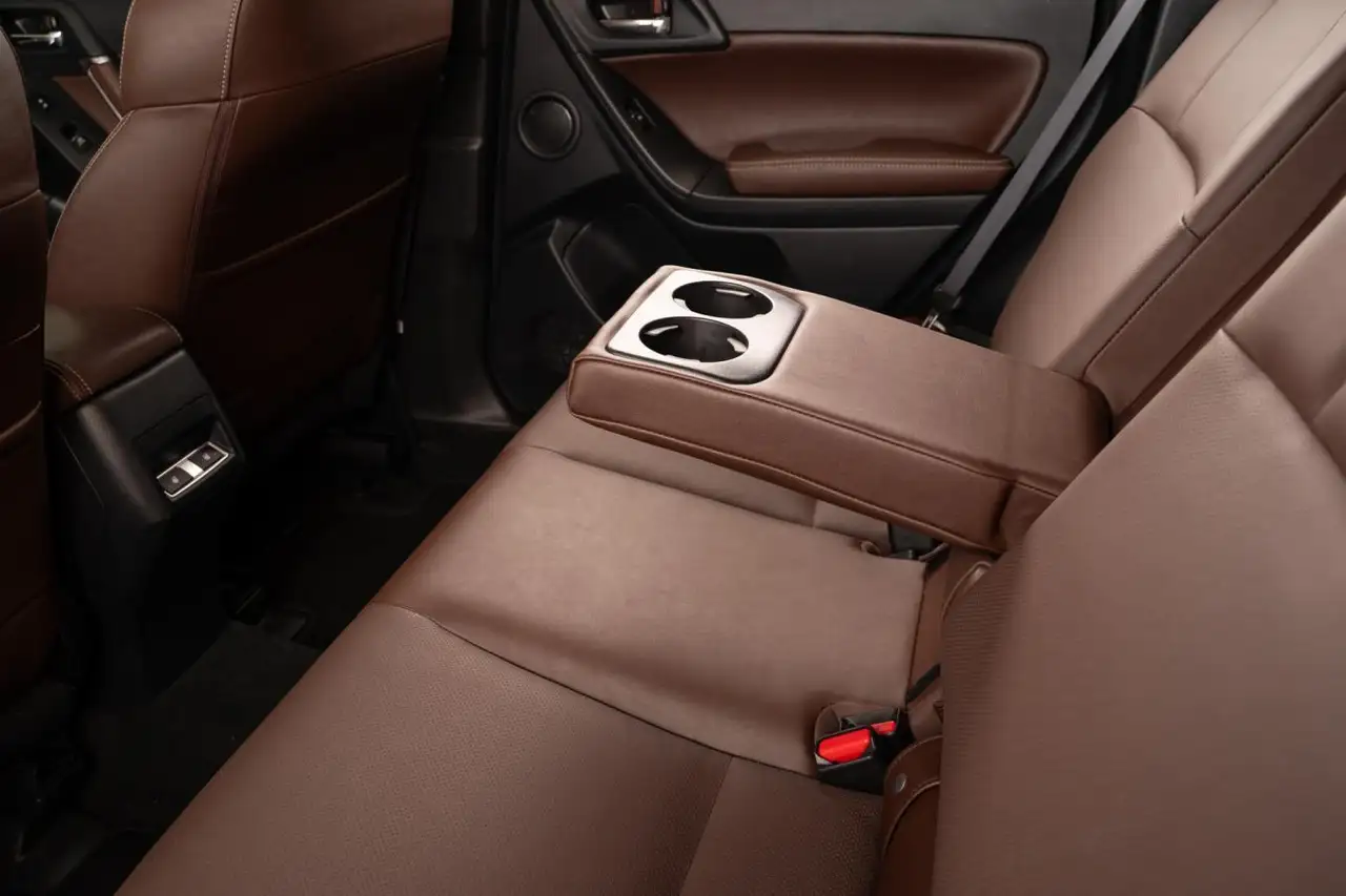 Subaru Forester photo Subaru Forester