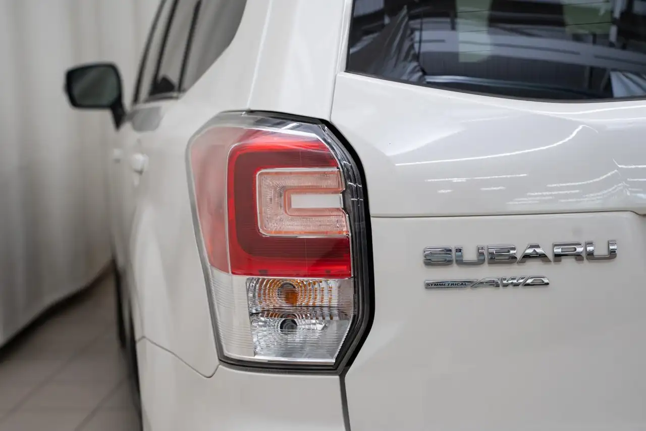 Subaru Forester photo Subaru Forester