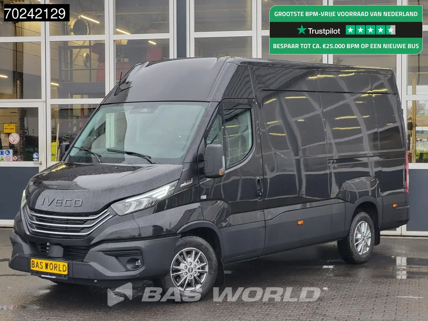 Iveco Daily 35S21 210PK Automaat 2025 model L2H2 ACC LED Navi Schwarz - 1