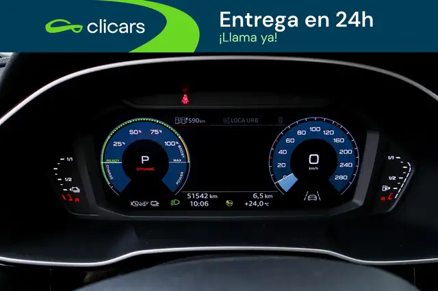 Audi Q3 view 15