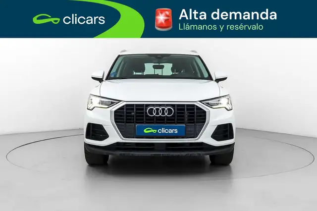 Audi Q3 view 2