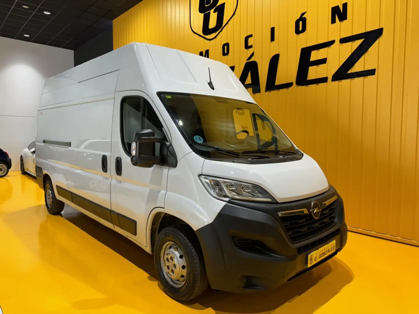 Opel Movano Fg. 2.2 BlueHDI Base 140 L3H3 3500 Blanco - 2