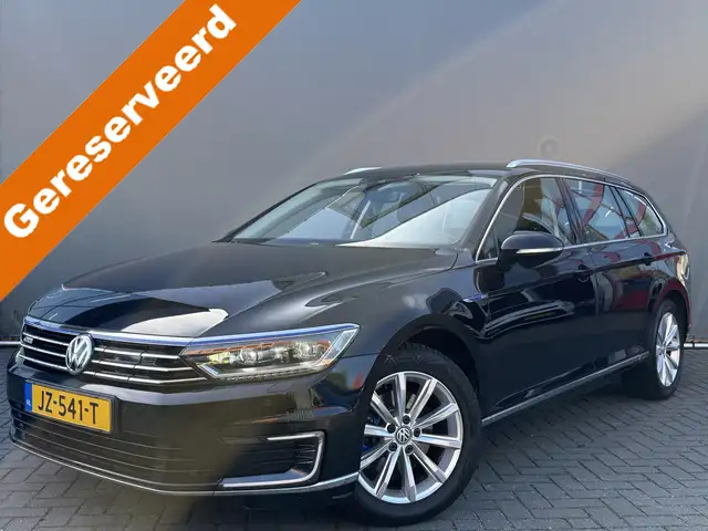 2016 Volkswagen Passat in Black for sale
