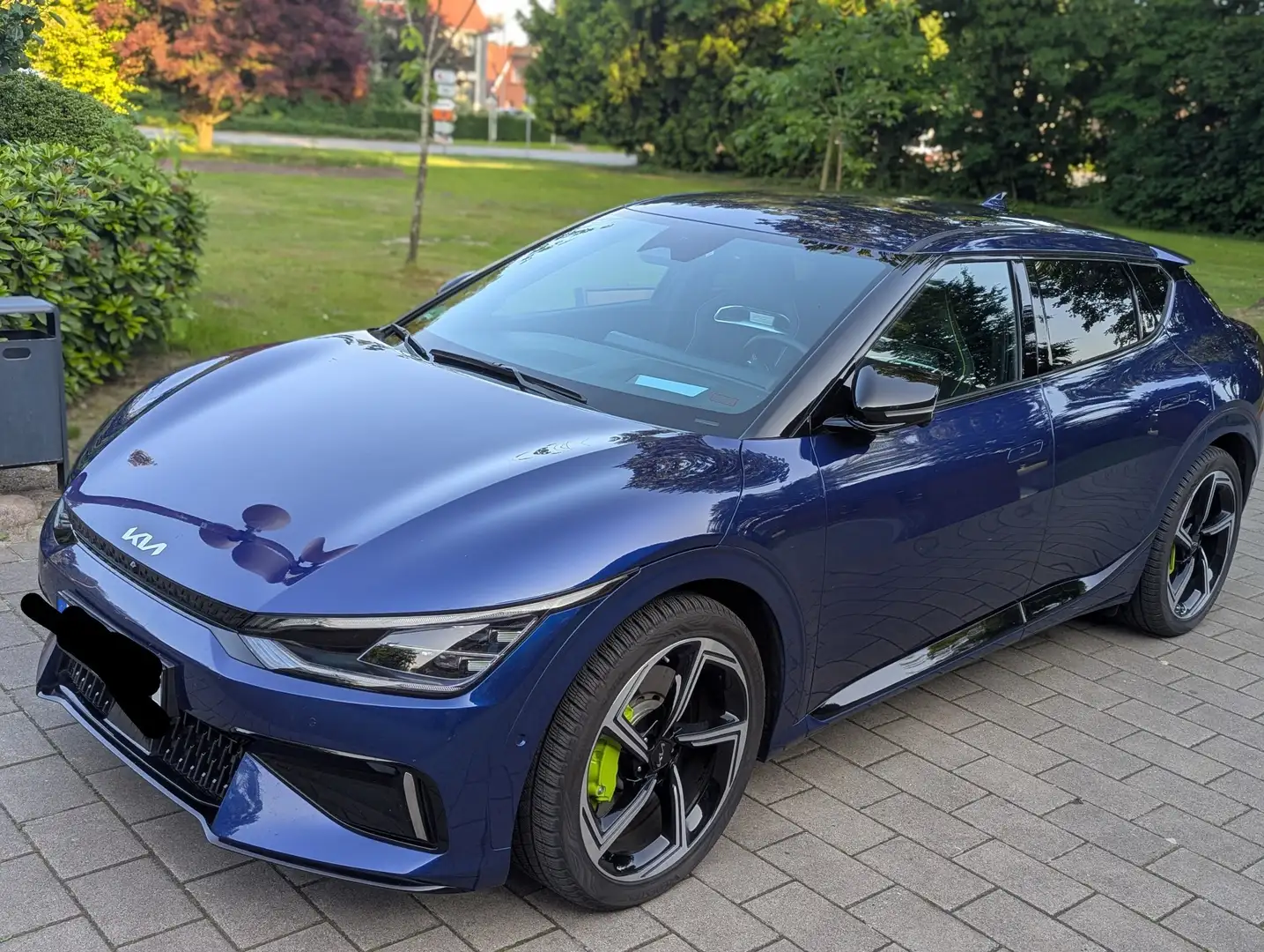 Kia EV6 77,4-kWh AWD GT Blau - 1