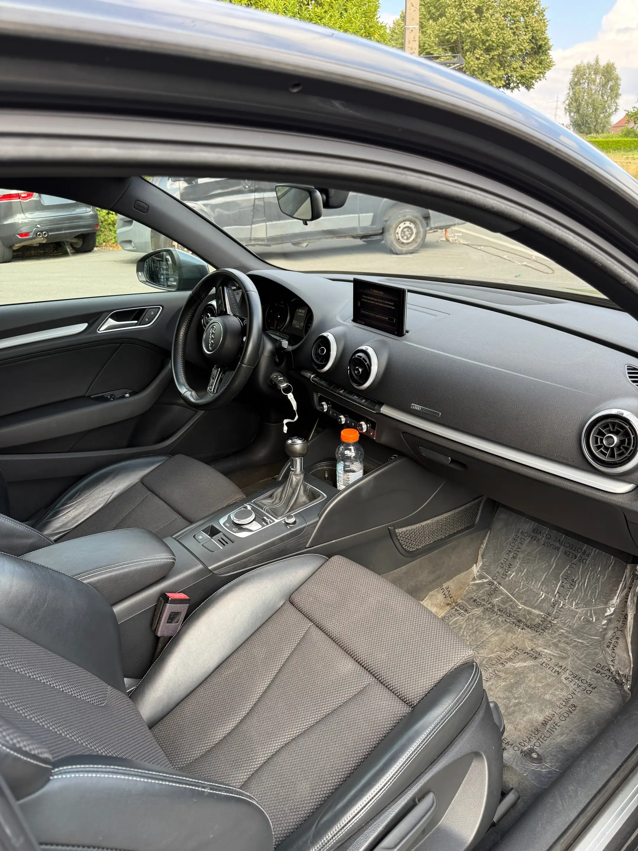 Audi A3 A3 1.6 TDi Ambition S line — photo 9
