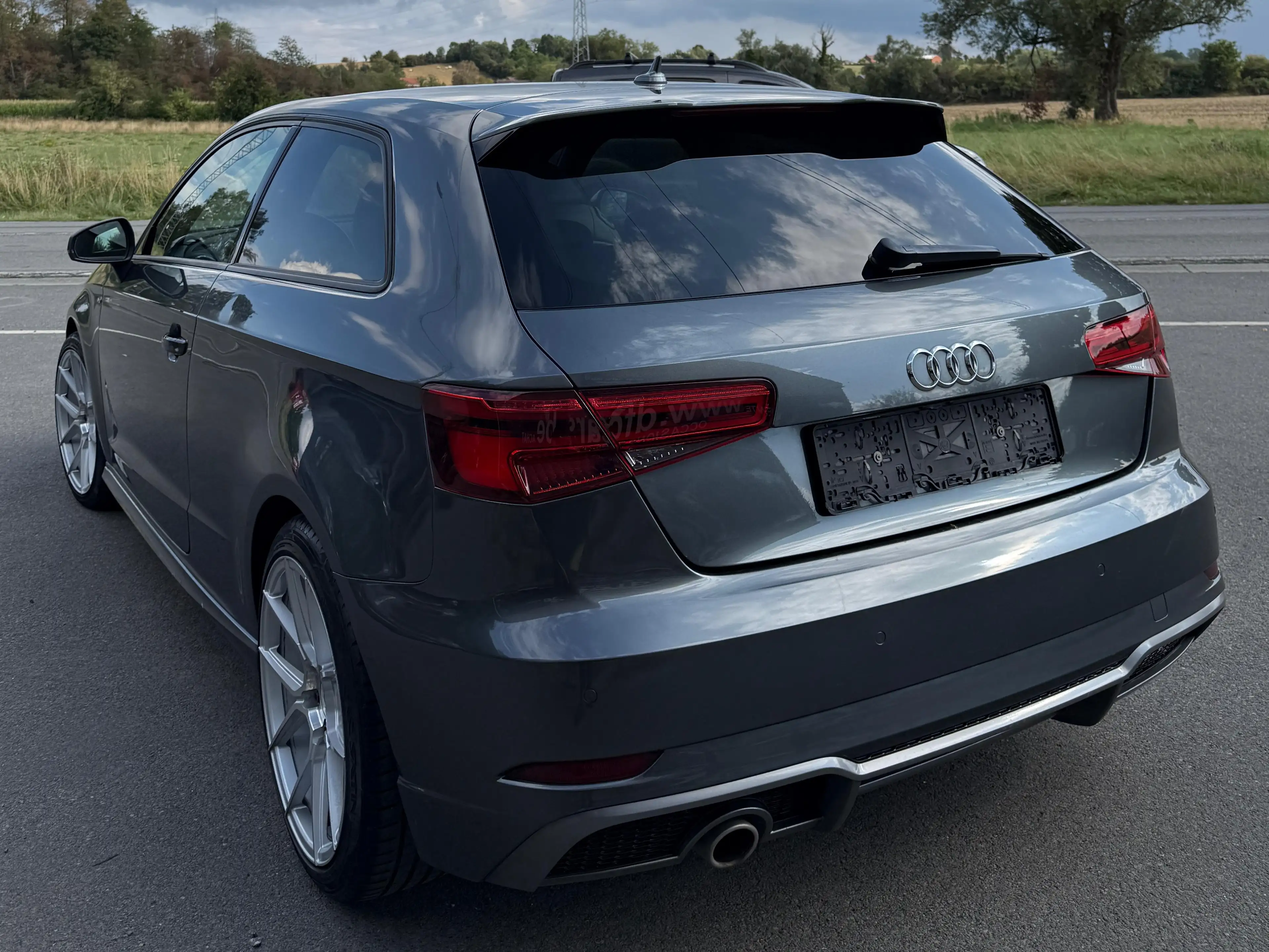 Audi A3 A3 1.6 TDi Ambition S line — photo 4