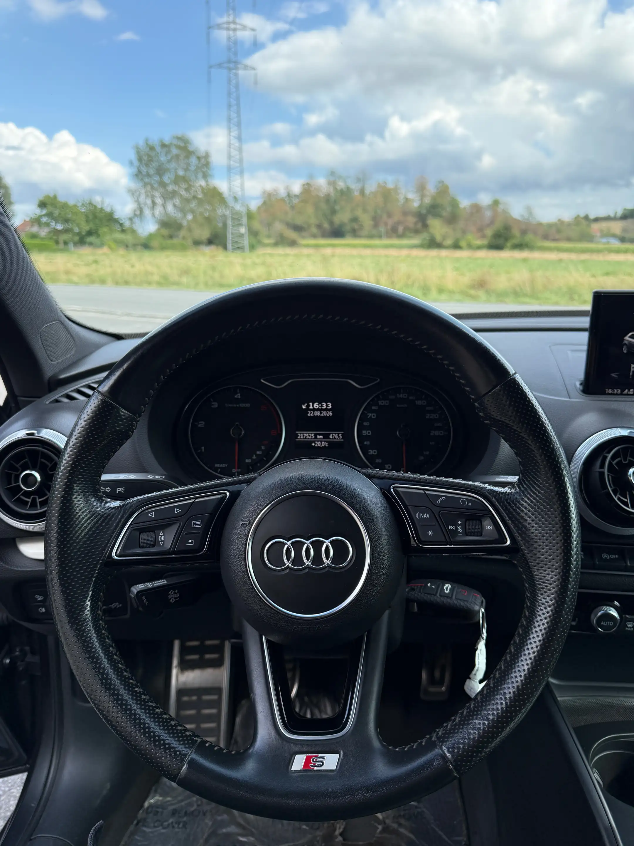 Audi A3 A3 1.6 TDi Ambition S line — photo 14