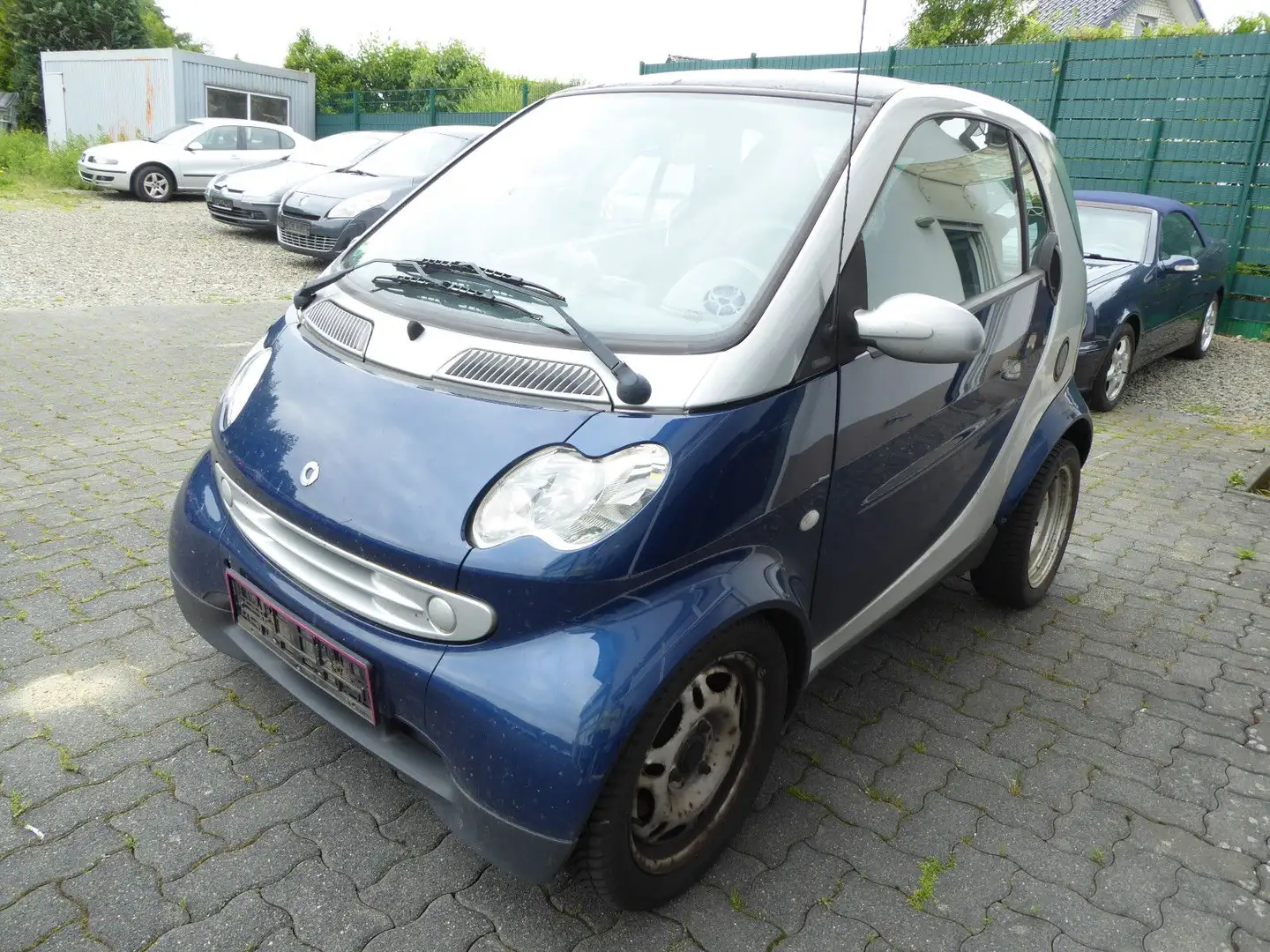 smart forTwo fortwo coupe Basis Silber - 2