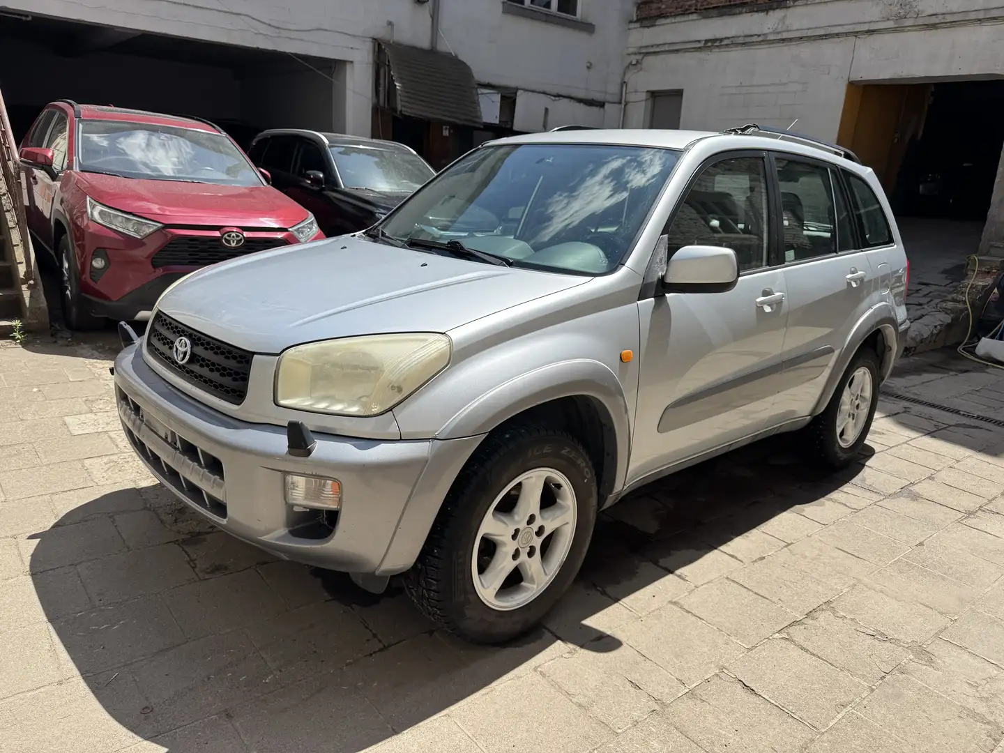 Toyota RAV 4 4x4 Special - 1