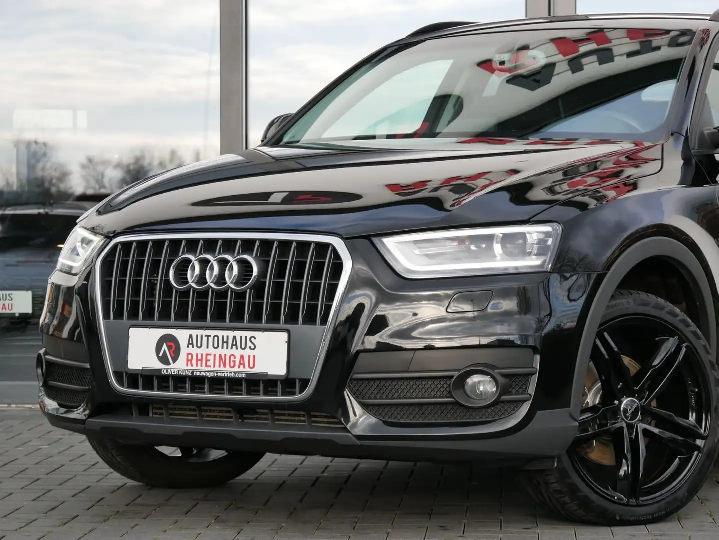Audi Q3 2.0 TDI XENON*KLIMA*Sitzhzg. Schwarz - 2